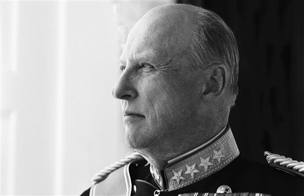Lenke til artikkel: Markering av kongens gravferd