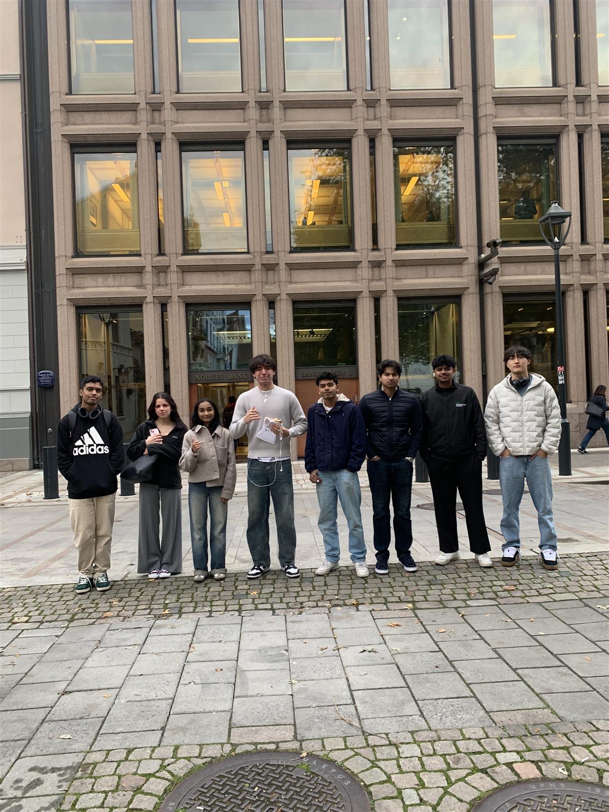 3IB Economics på besøk i Norges Bank - Nesbru videregående skole